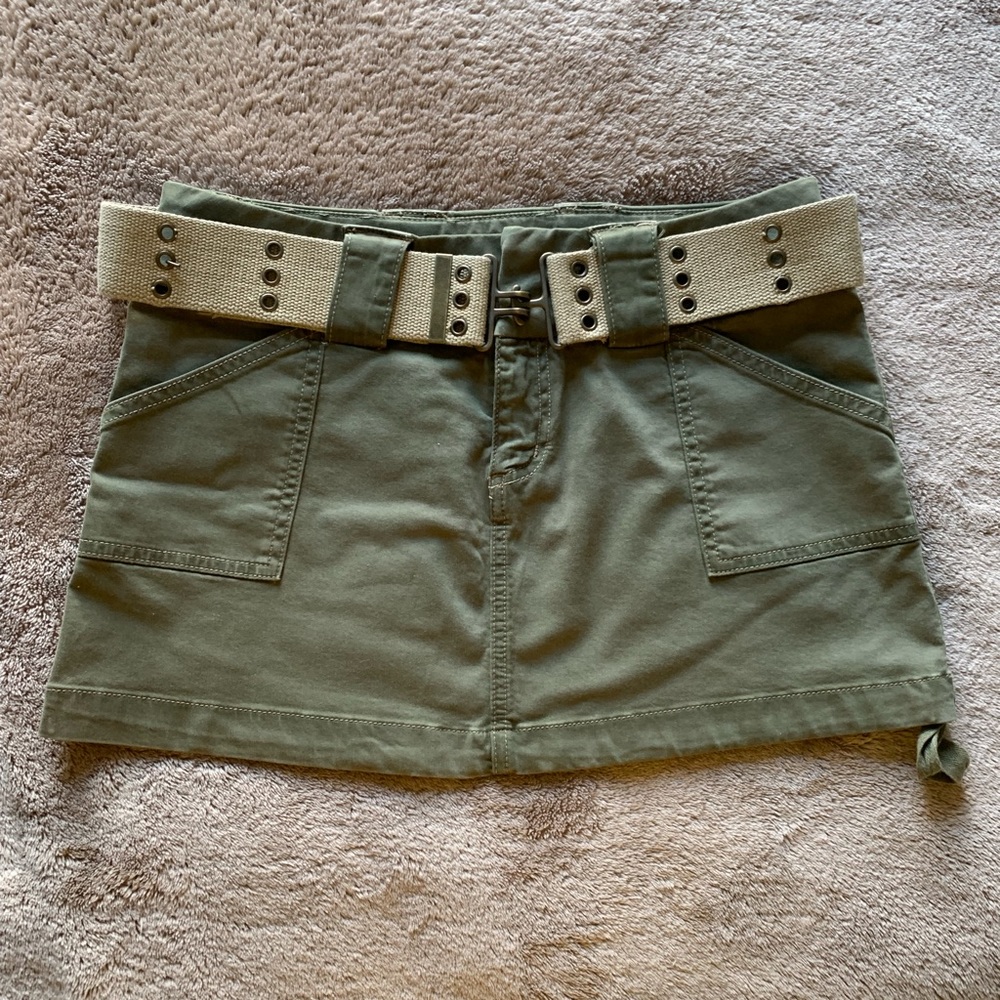 GUESS Army Green Skirt